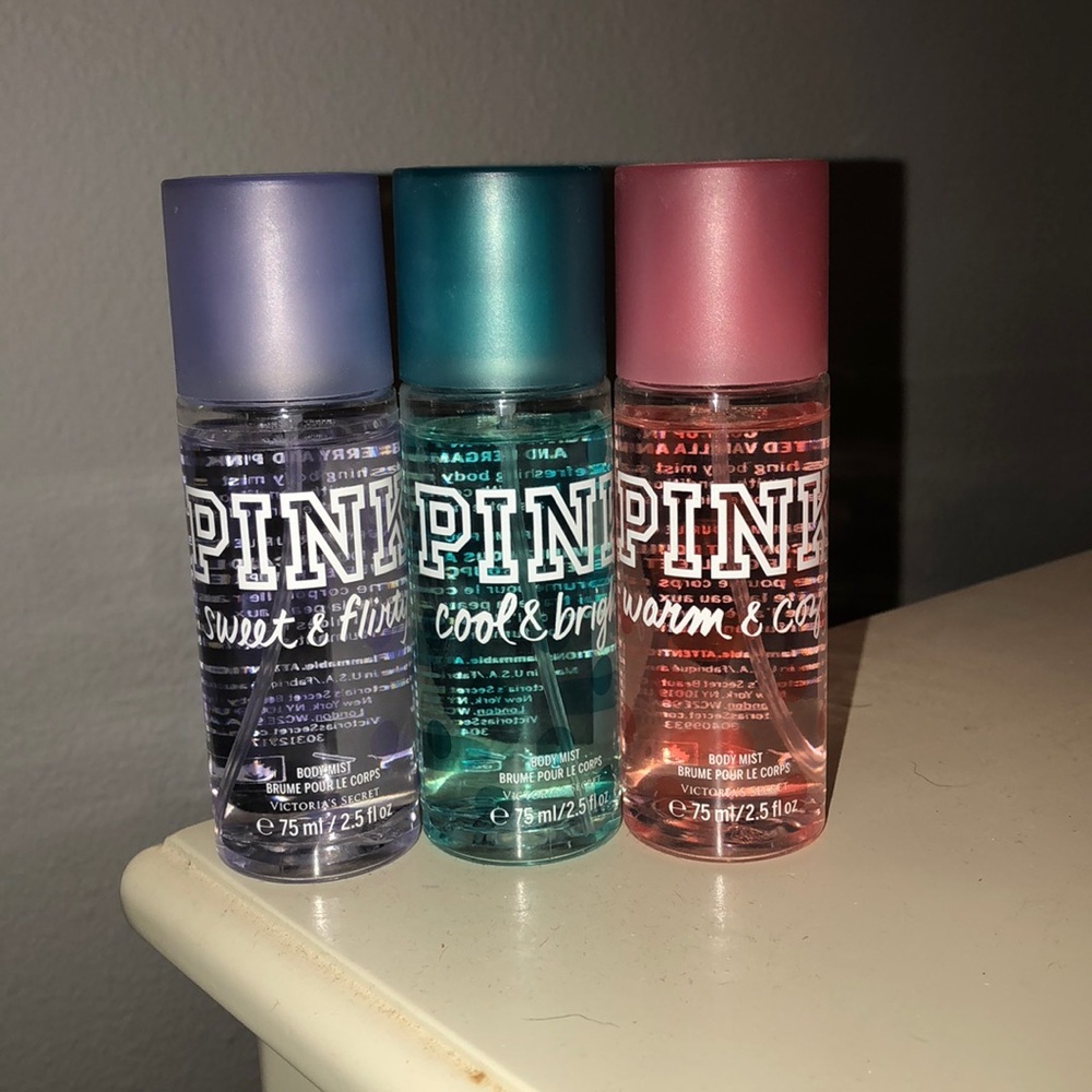 PINK body spray